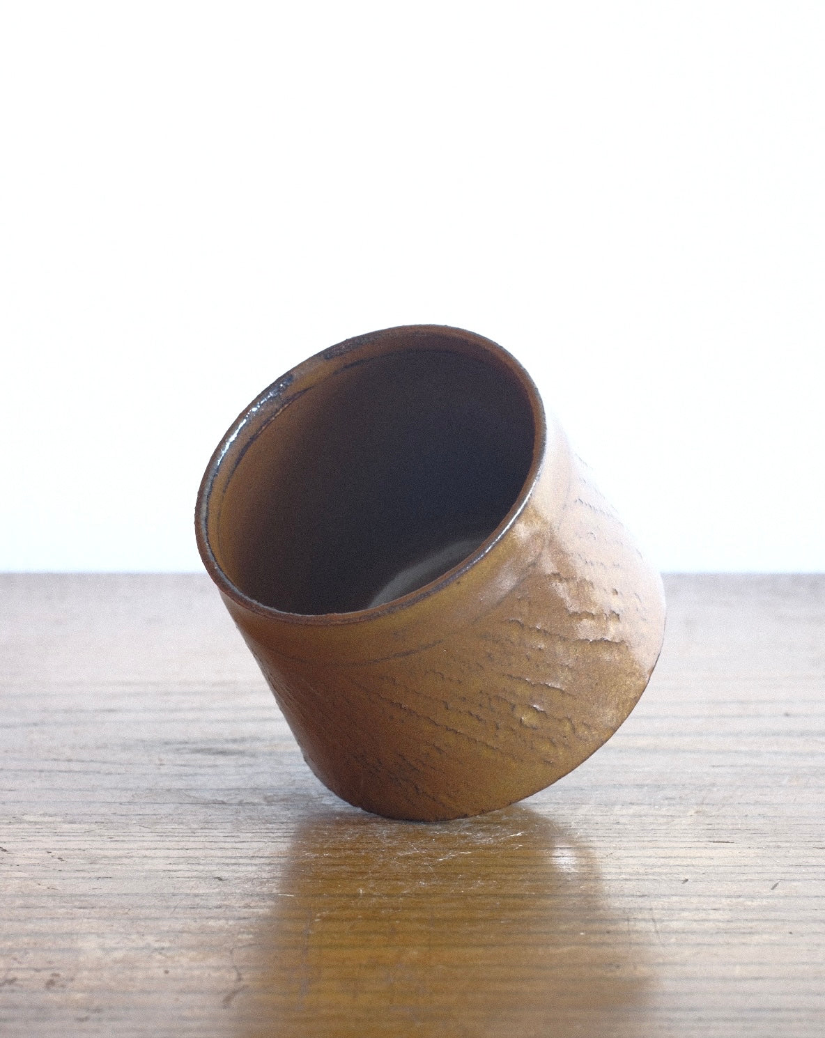 Kaki cord-marked cup